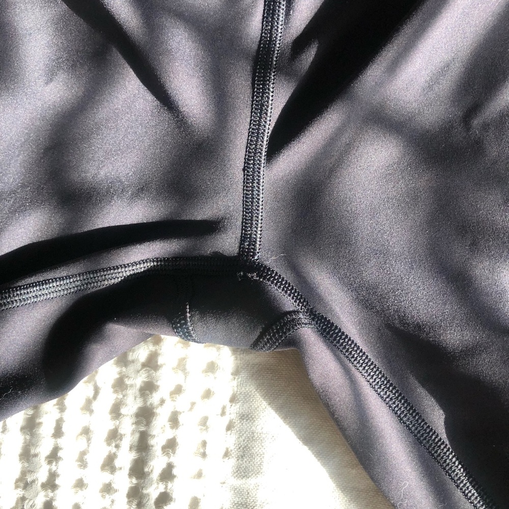 Lululemon In Movement Tight - Picture 4 of 5